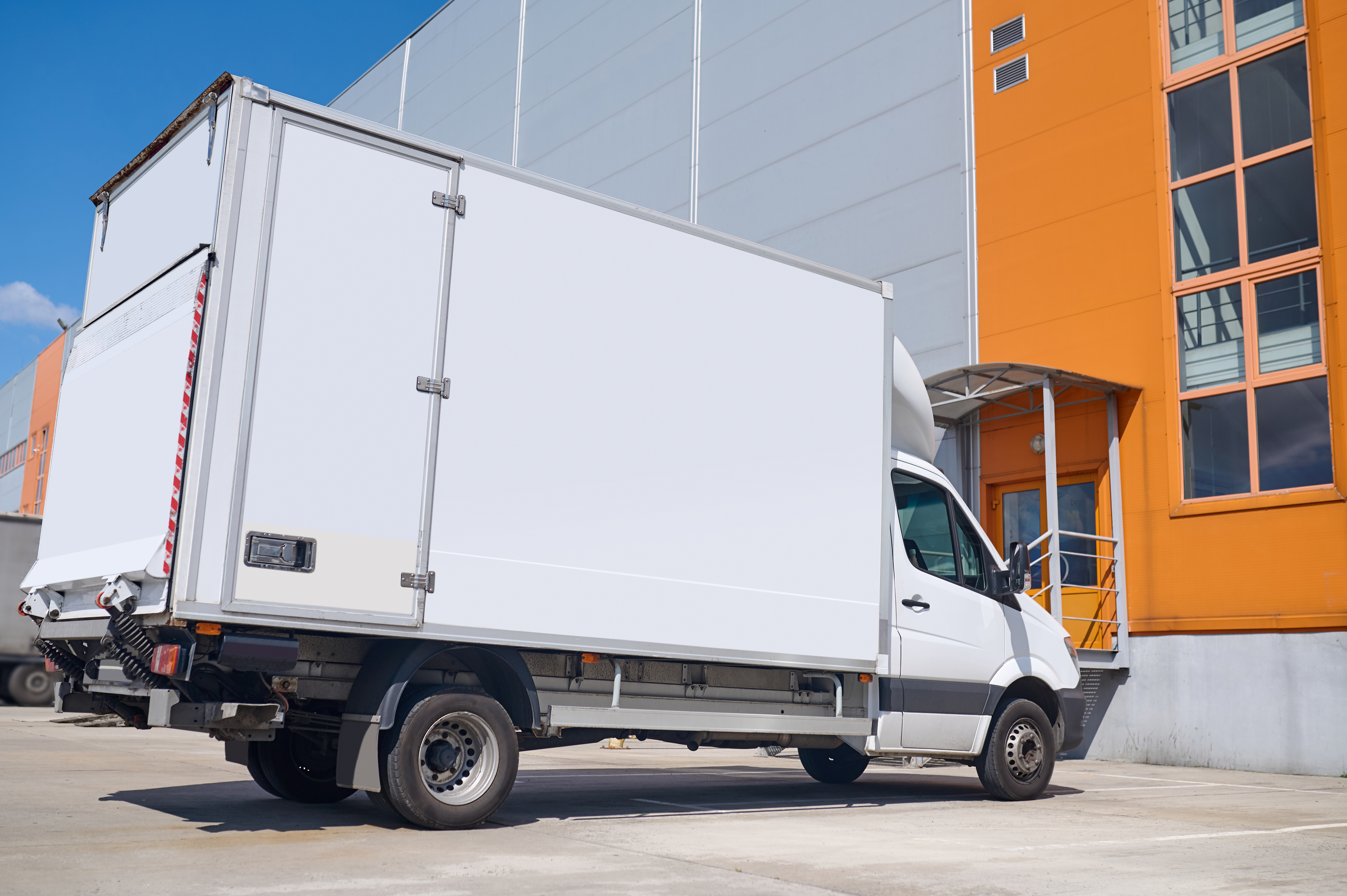 Commercial truck service
